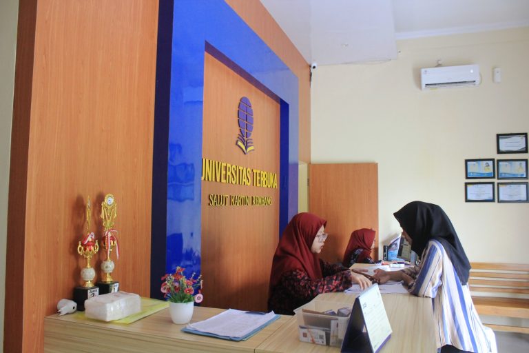 Layanan Prima sampai Wisuda